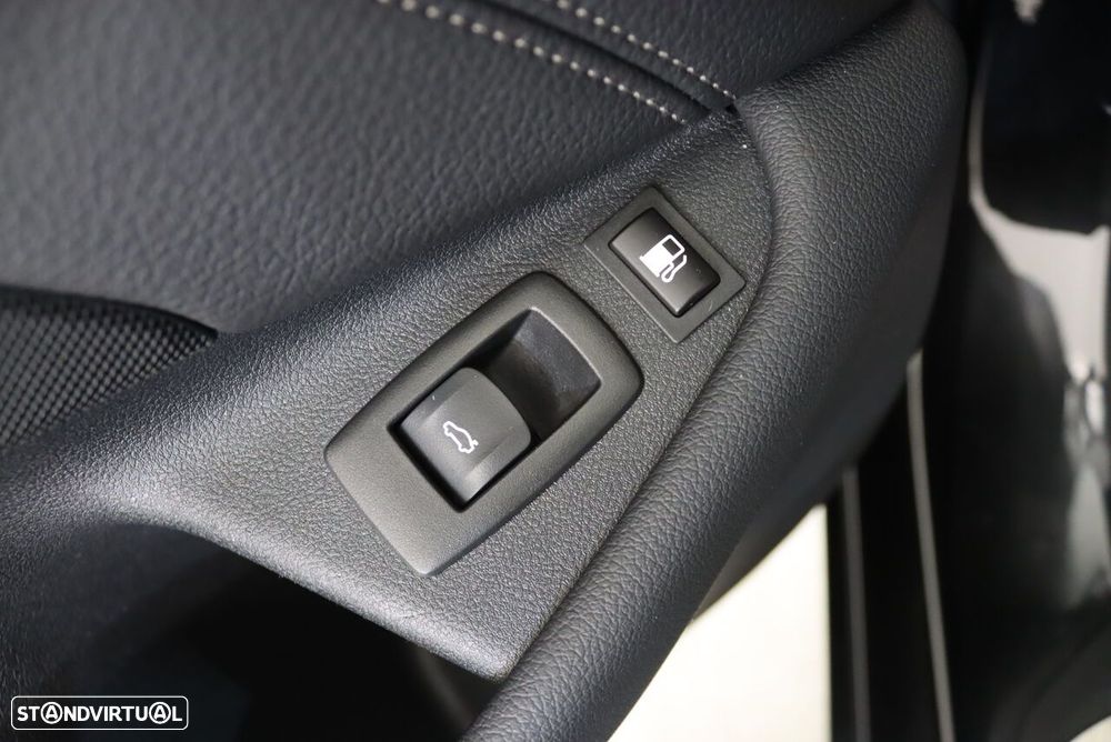 BMW 530 e Line Luxury - 19