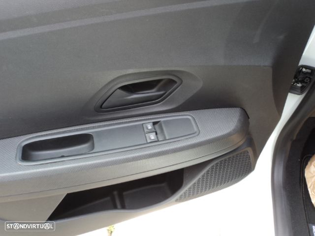 Dacia Sandero 1.0 SCe Access - 13