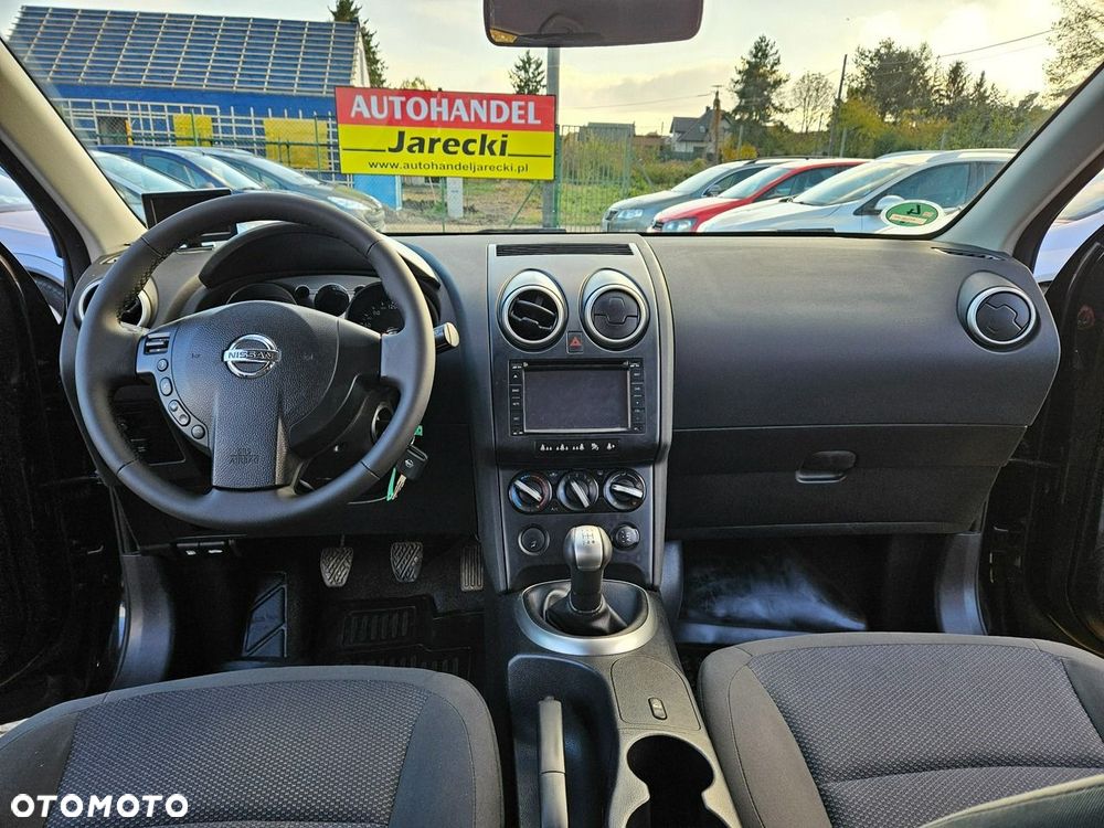 Nissan Qashqai - 12