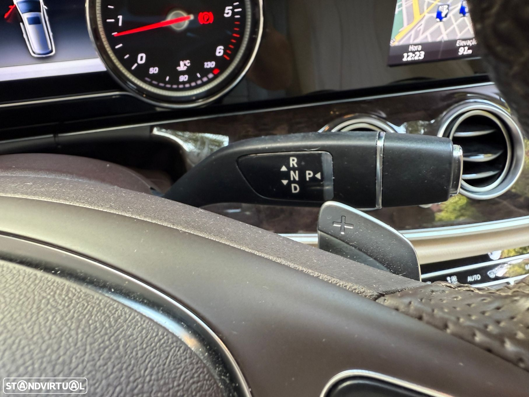 Mercedes-Benz E 220 d Exclusive - 15