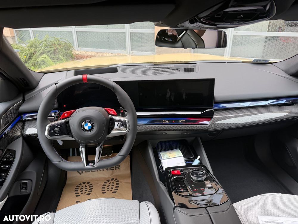 BMW M5 M550i xDrive AT - 7