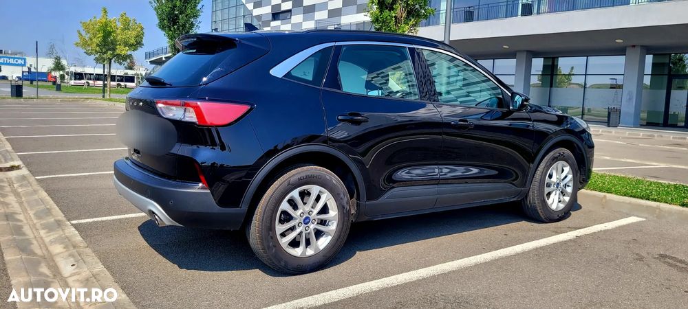 Ford Kuga - 18