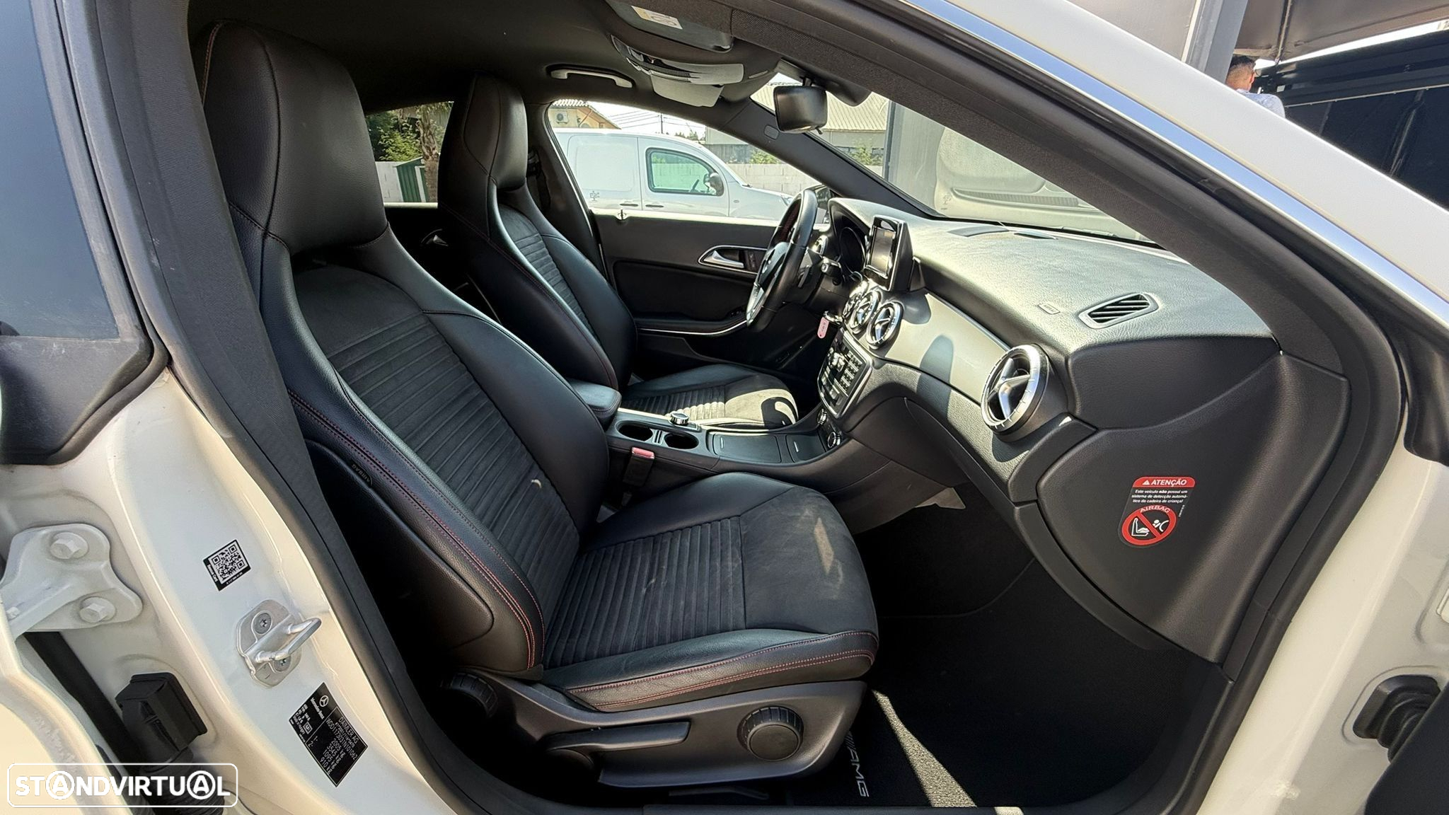 Mercedes-Benz CLA 220 CDi AMG Line Aut. - 17