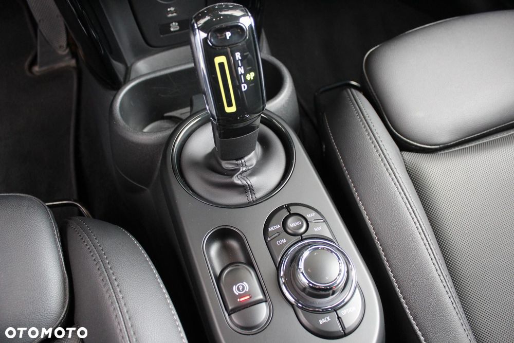 MINI Cooper - 11