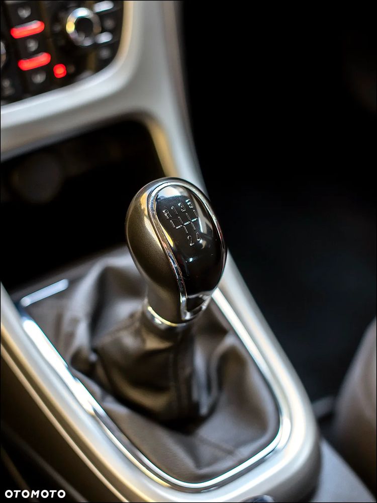 Opel Astra - 30