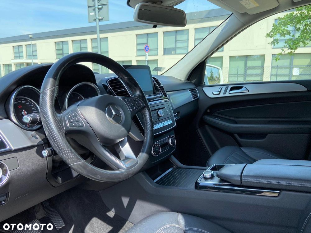 Mercedes-Benz GLE 250 d 4-Matic - 11