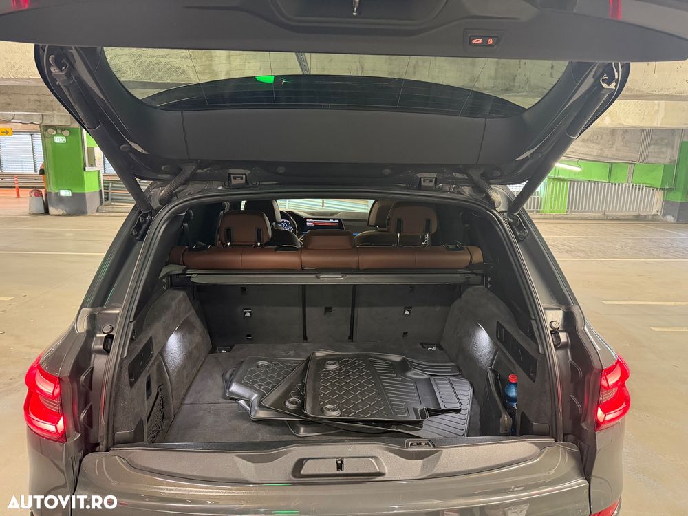 BMW X5 xDrive45e - 14