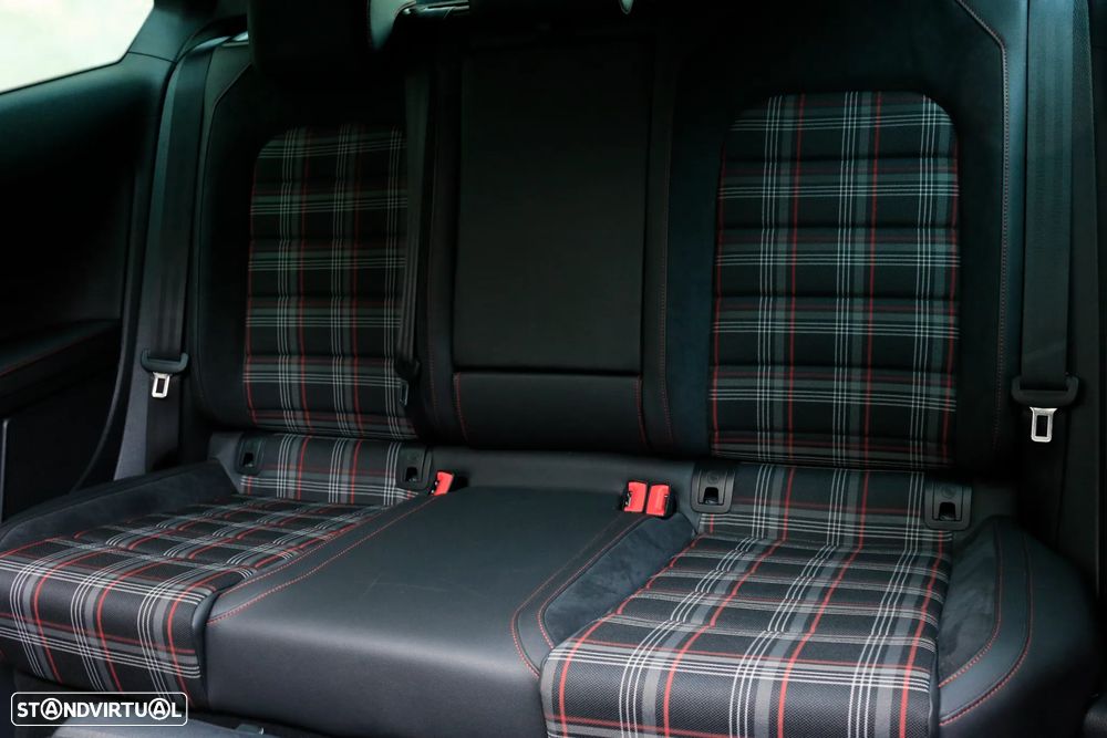 VW Golf 2.0 TSi GTi DSG Performance - 27
