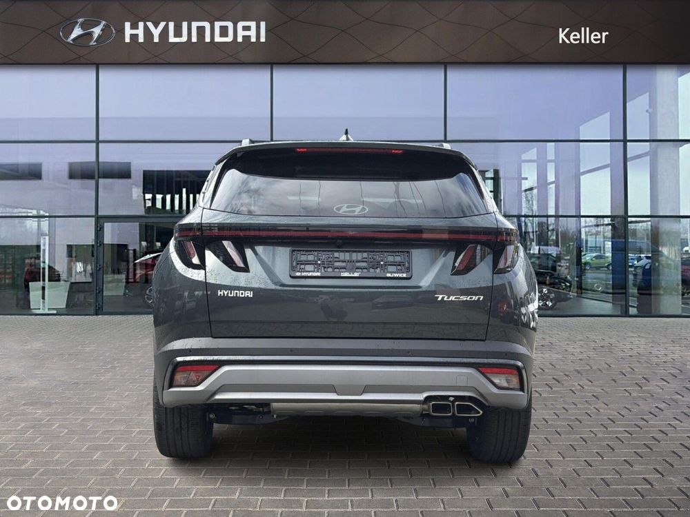 Hyundai Tucson - 8