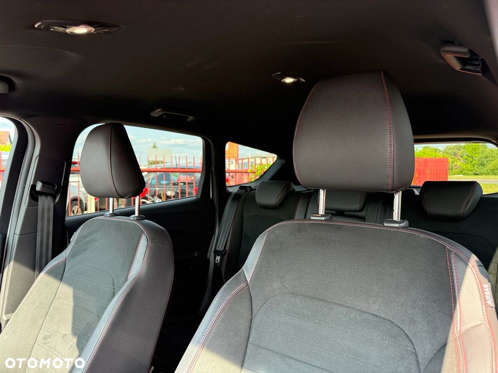 Ford Kuga 2.0 TDCi 4x4 ST-Line - 23