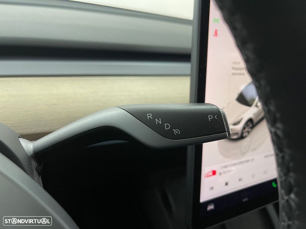 Tesla Model Y RWD - 33