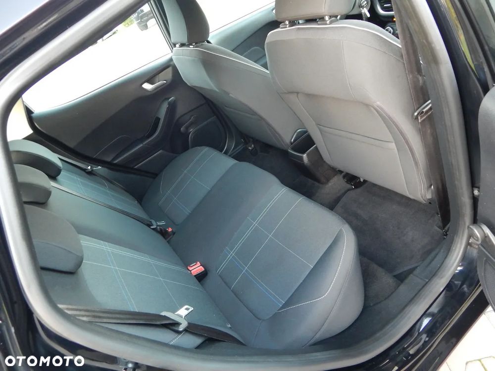 Ford Fiesta 1.1 Trend - 13