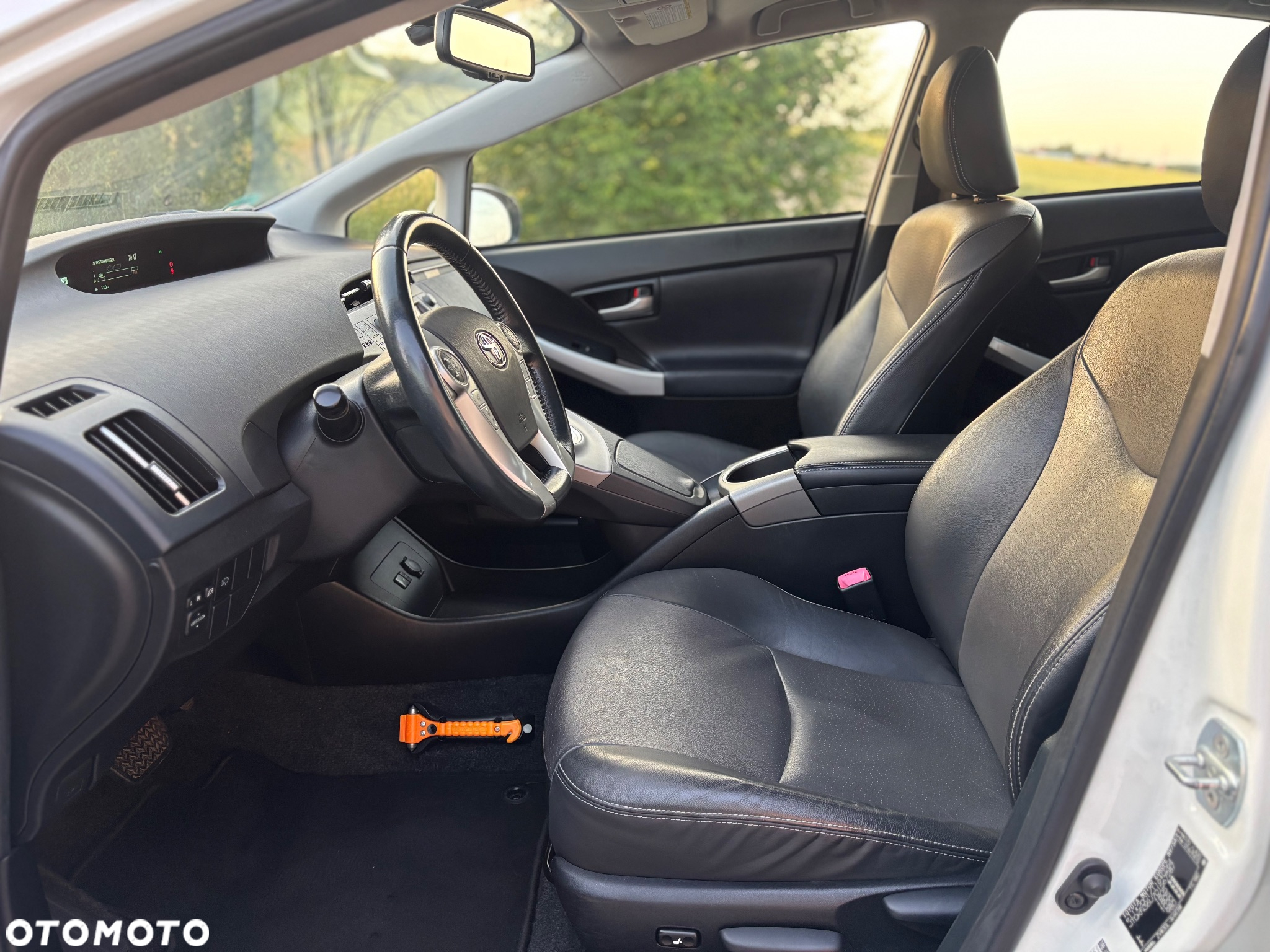 Toyota Prius 1.8 HSD Prestige - 27