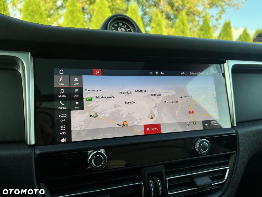 Porsche Macan Standard - 28