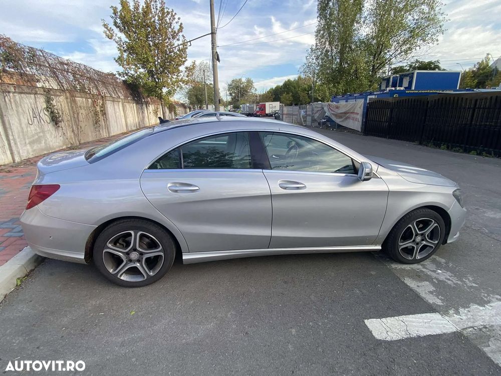 Mercedes-Benz CLA 180 - 6