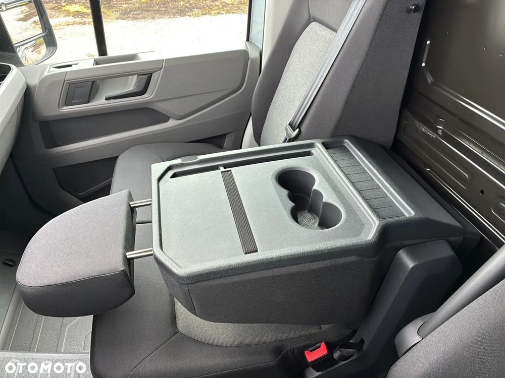 Volkswagen Crafter 35 Furgon L4H3, 2.0BiTDI 177KM, 4490mm, Wysoki dach - 20
