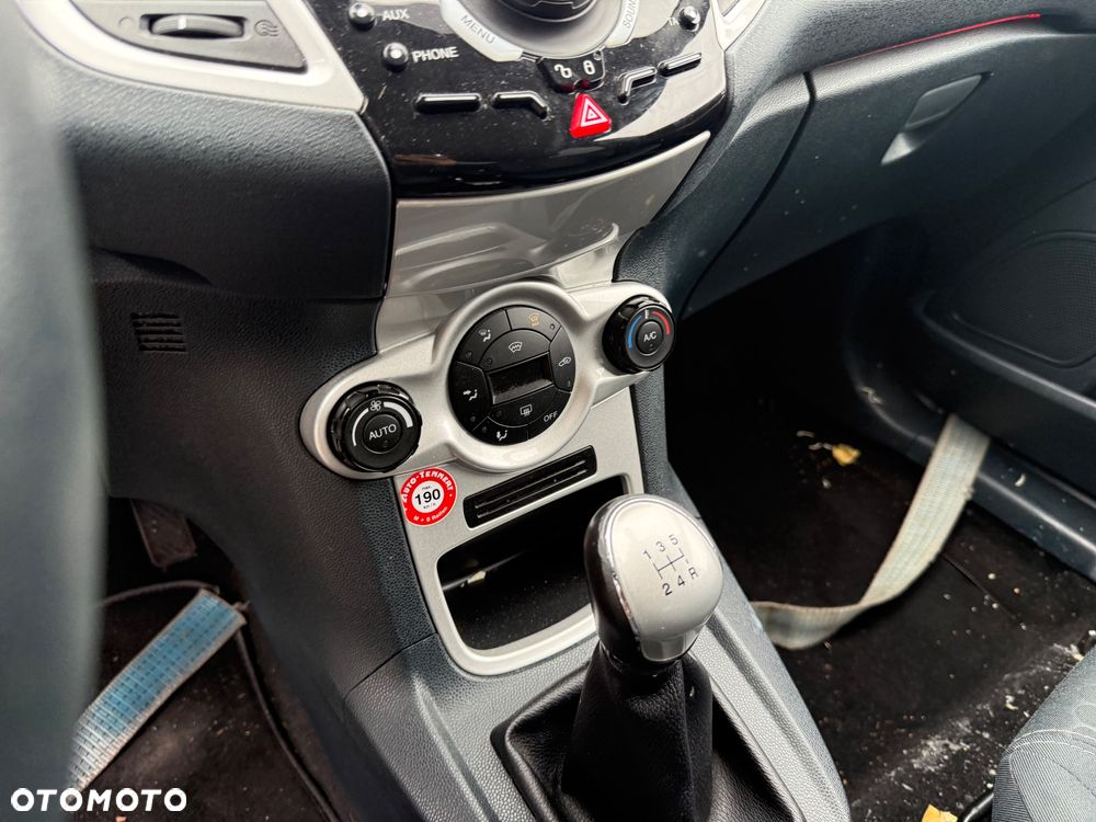 Ford Fiesta 1.25 Titanium - 6