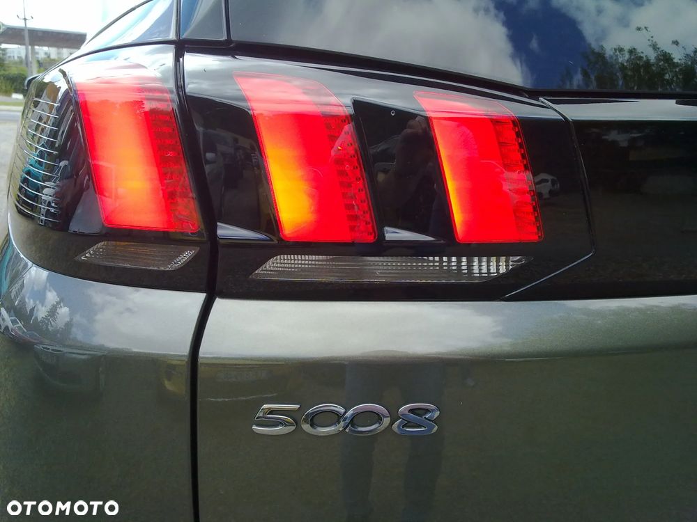 Peugeot 5008 1.6 PureTech GT Line S&S EAT8 - 10