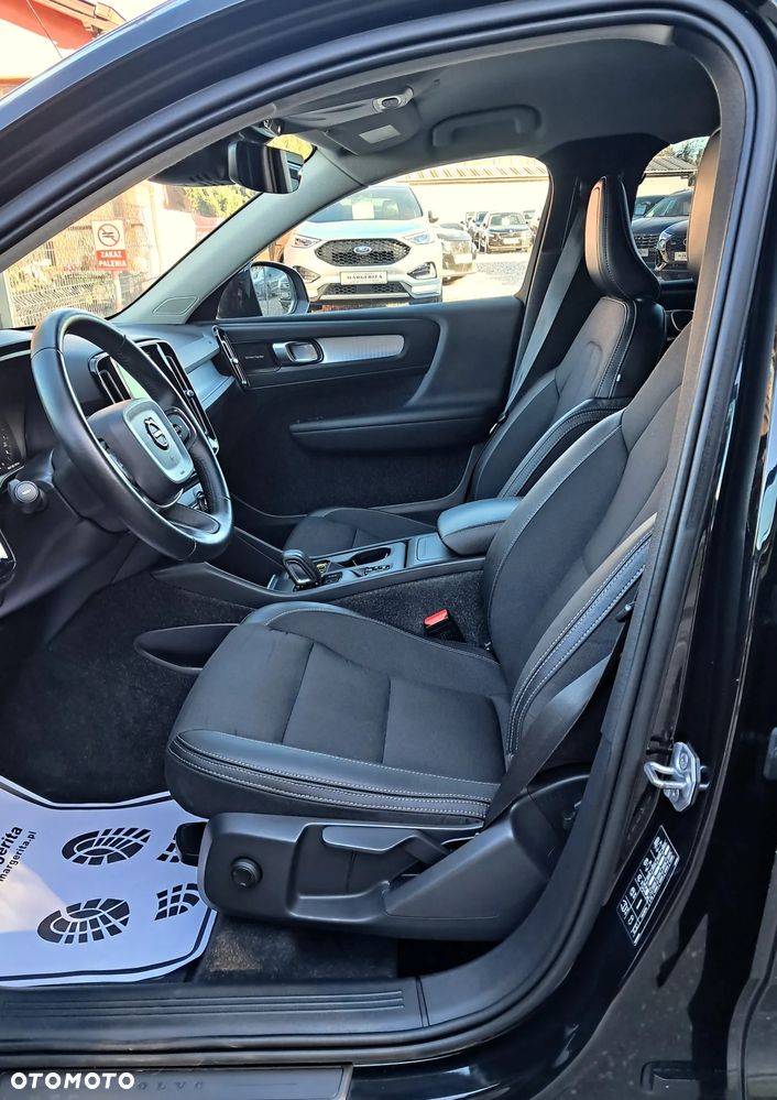 Volvo XC 40 T4 Momentum - 9