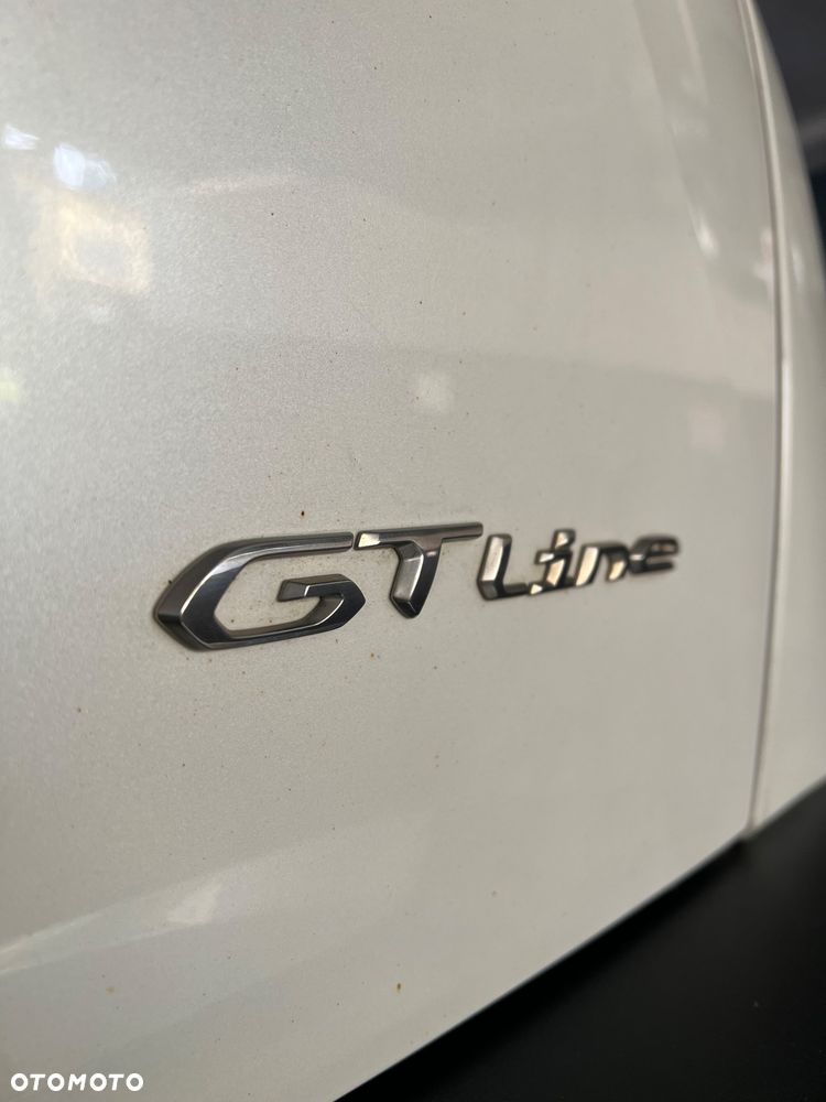 Peugeot 2008 2021 photo 4
