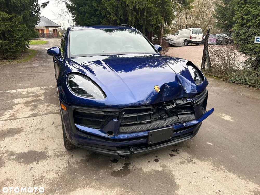 Porsche Macan Standard - 2