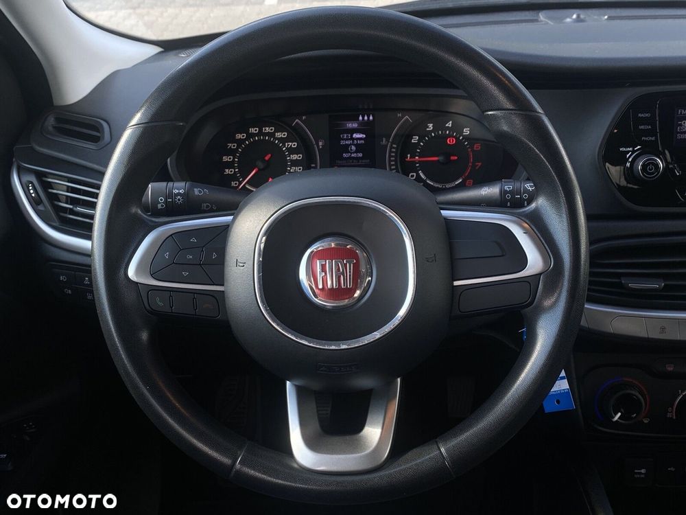 Fiat Tipo 1.4 T-Jet 16v Lounge EU6 - 13