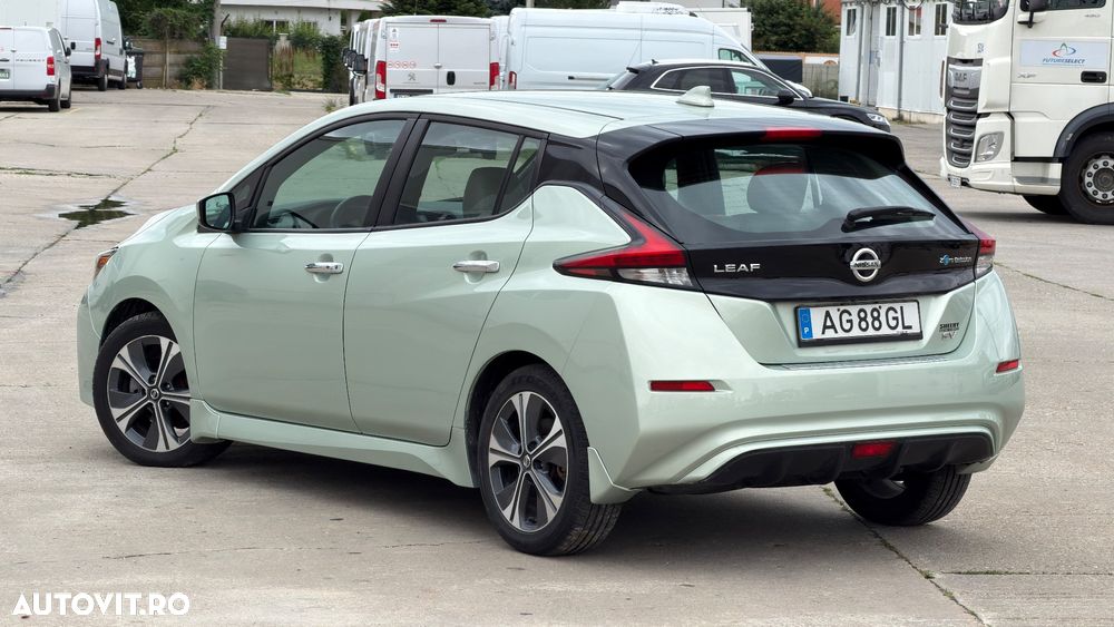 Nissan LEAF - 22
