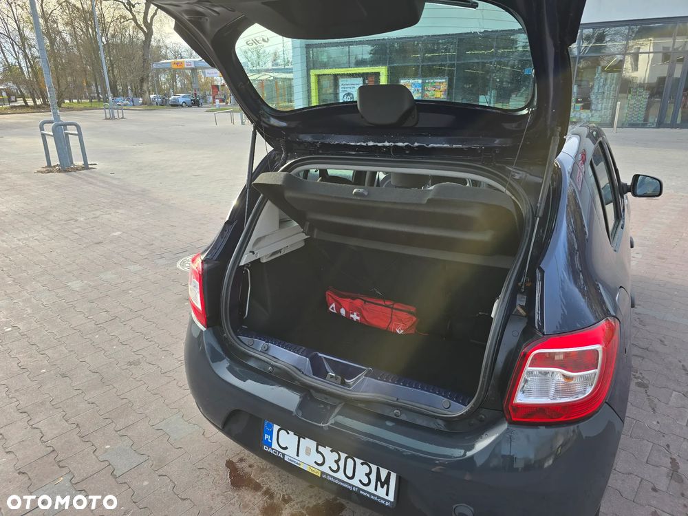 Dacia Sandero 1.2 16V Access EU6 - 7