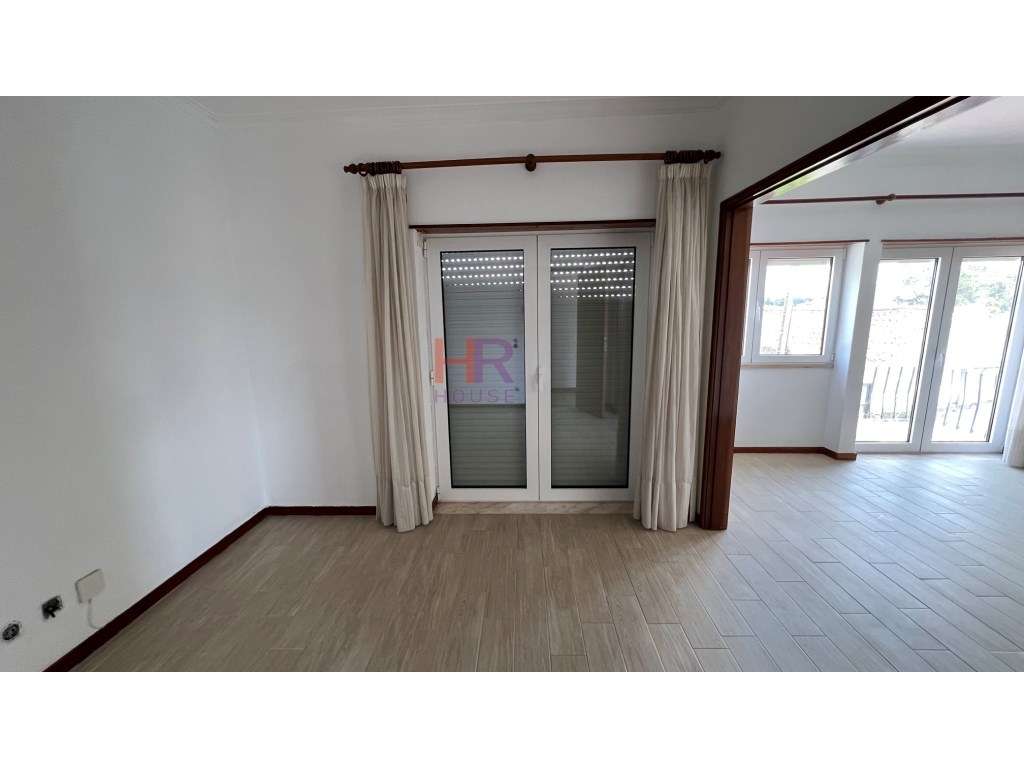 Arrenda-se Apartamento T4 Fala - Coimbra - Grande imagem: 3/21