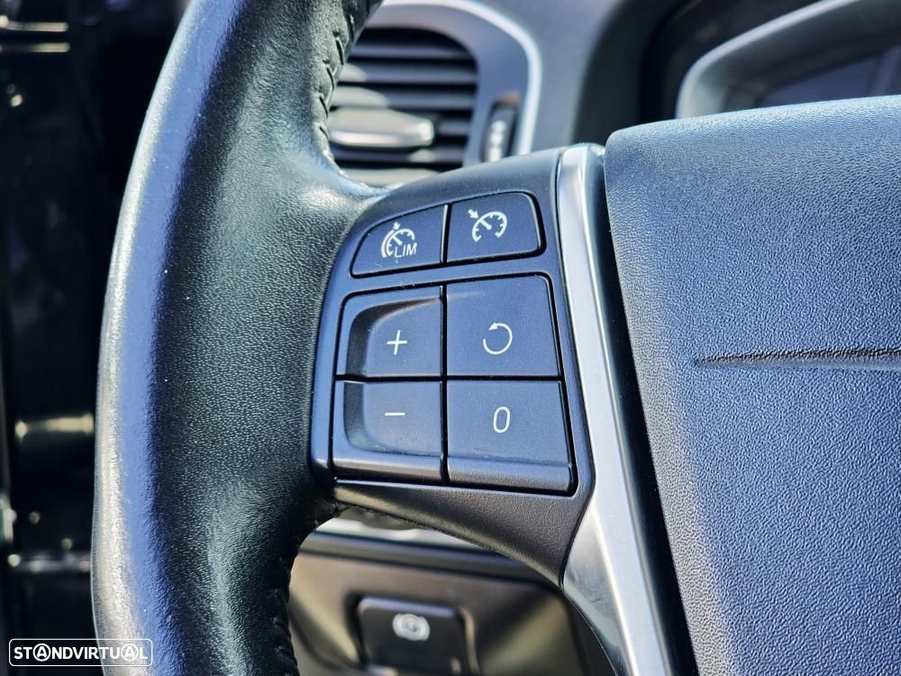 Volvo V60 2.0 D3 Volvo Ocean Race - 13