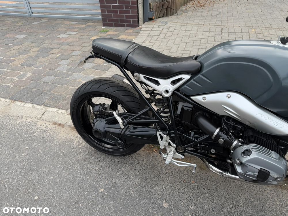 BMW R - 24
