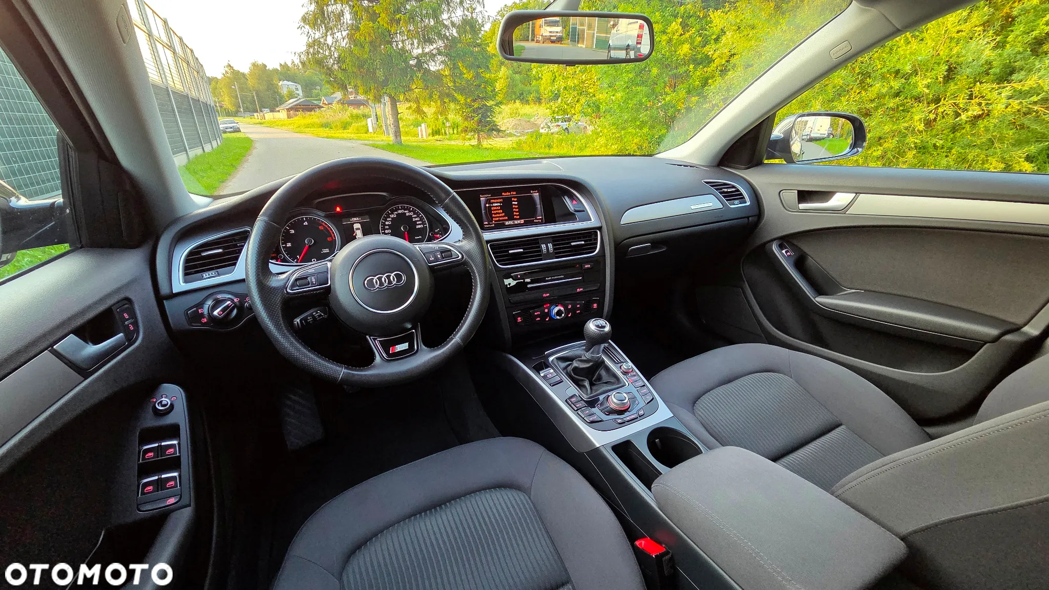 Audi A4 Avant 2.0 TDI quattro - 20