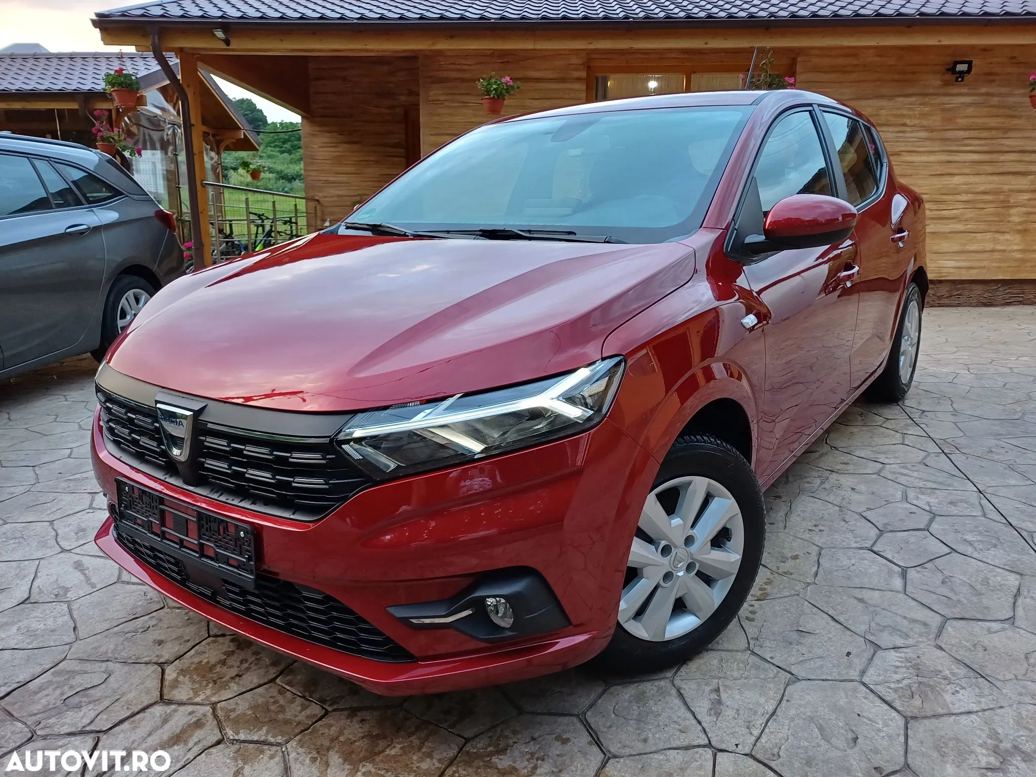 Dacia Sandero TCe 90 Comfort - 1
