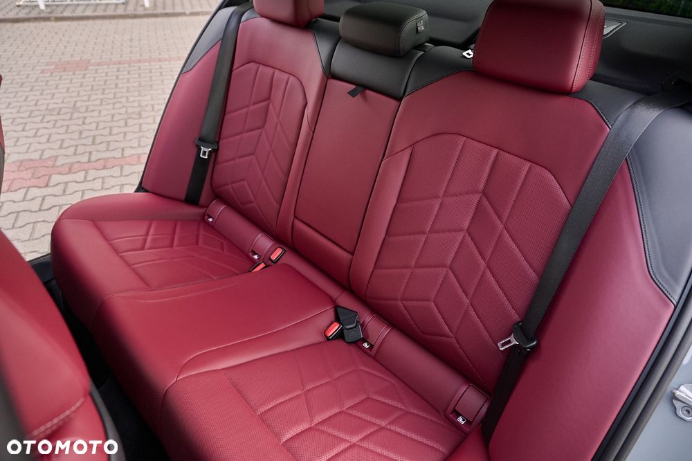 BMW Seria 5 520d xDrive - 30