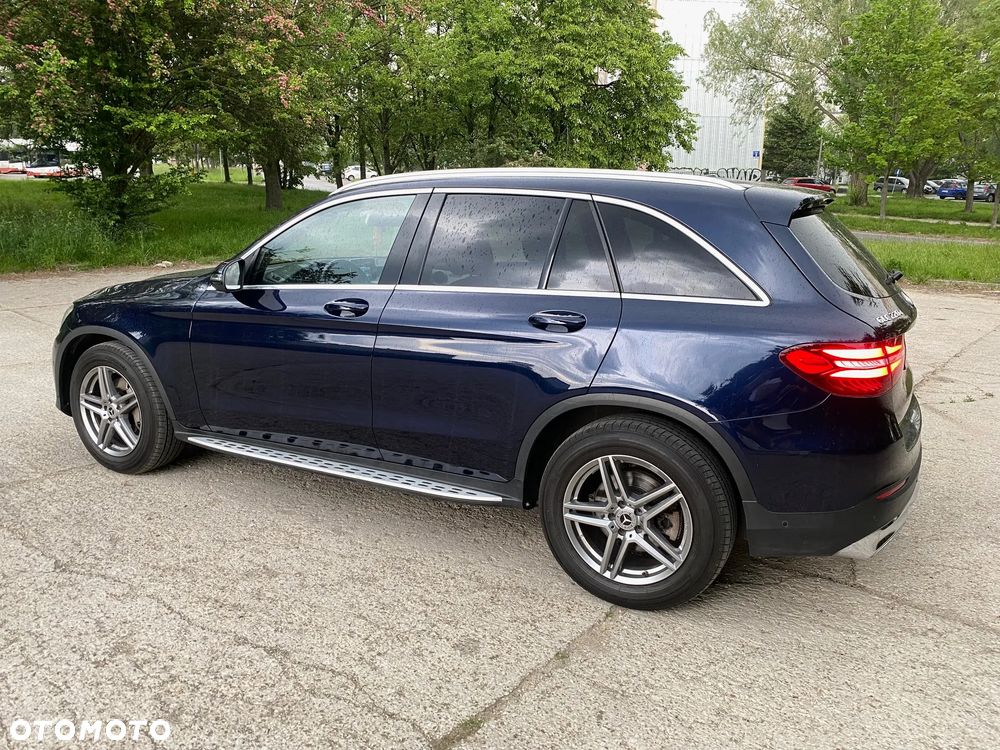 Mercedes-Benz GLC - 9