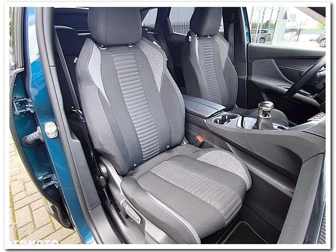 Peugeot 3008 - 25