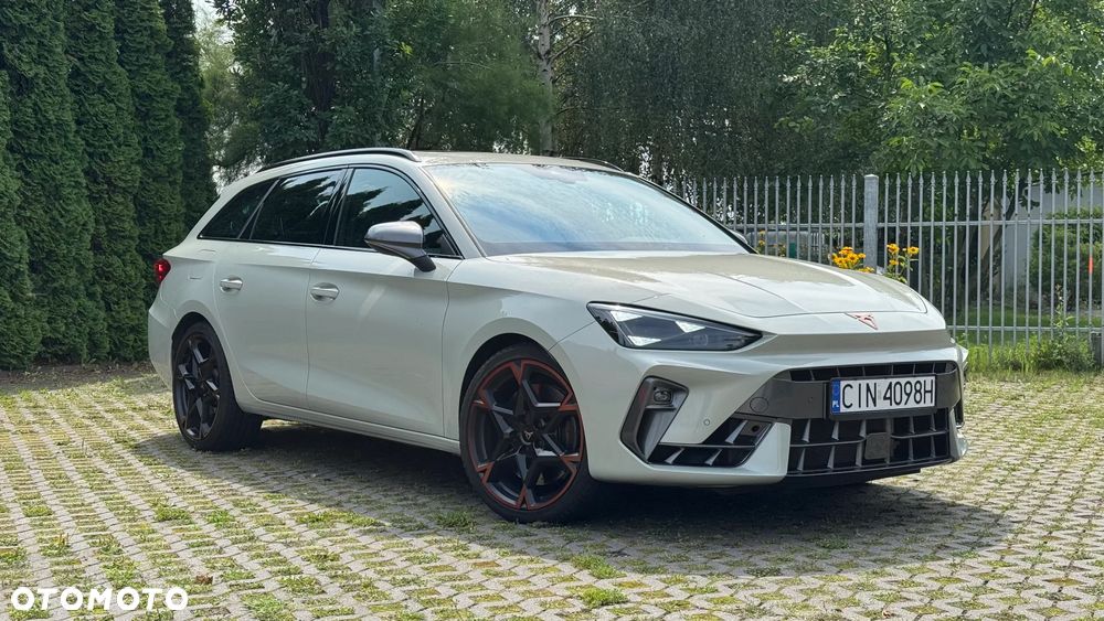 Cupra Leon 2.0 TSI 4Drive Tribe Edition VZ DSG - 2