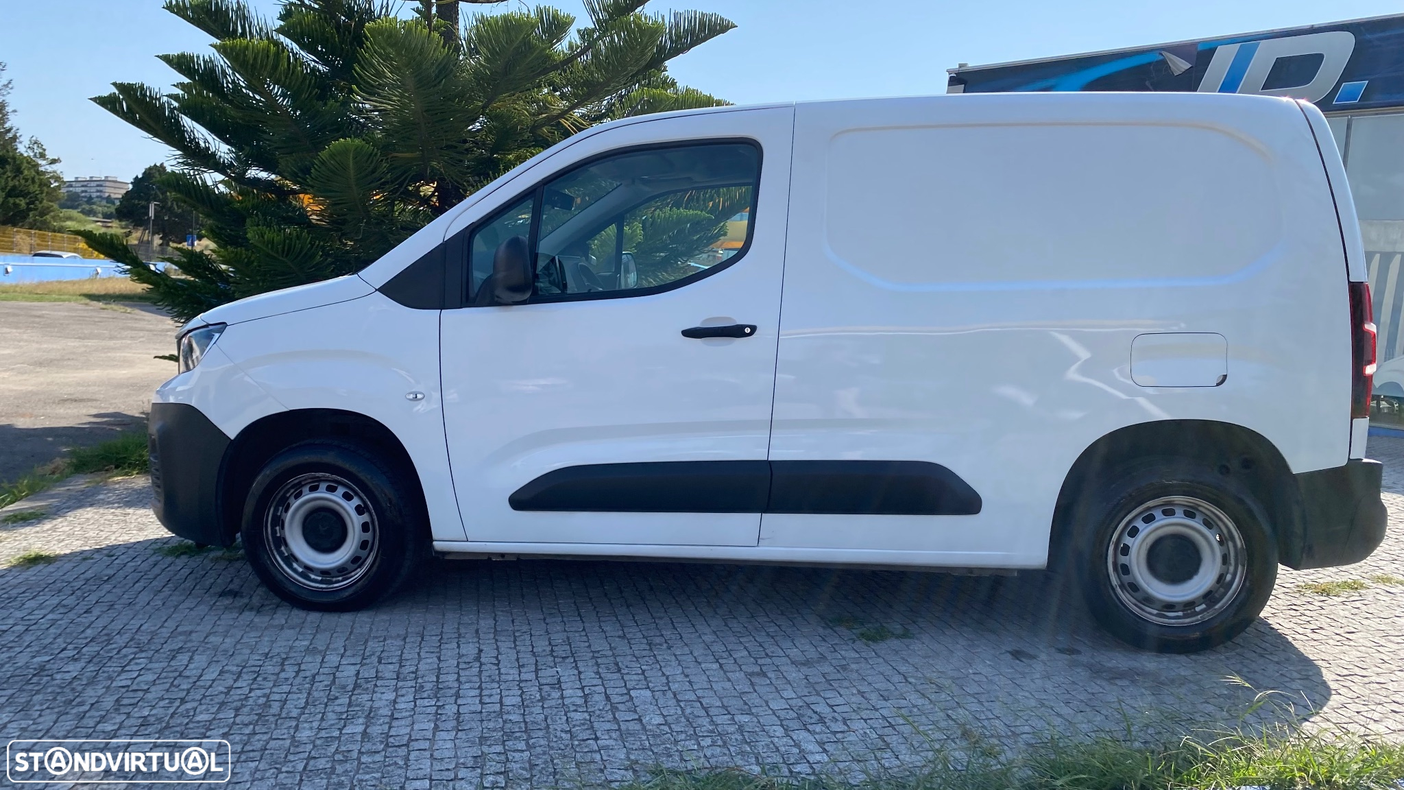 Peugeot Partner 1.5 BlueHDi L1H1 - 17
