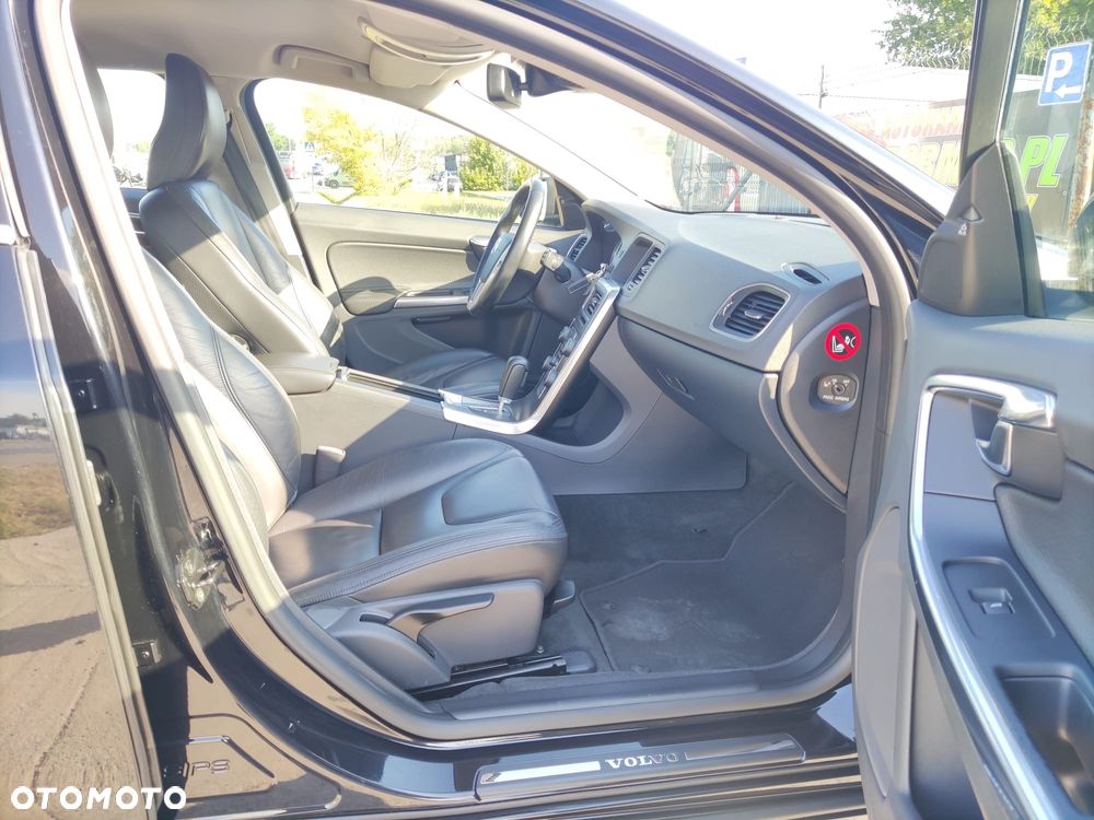 Volvo V60 - 12