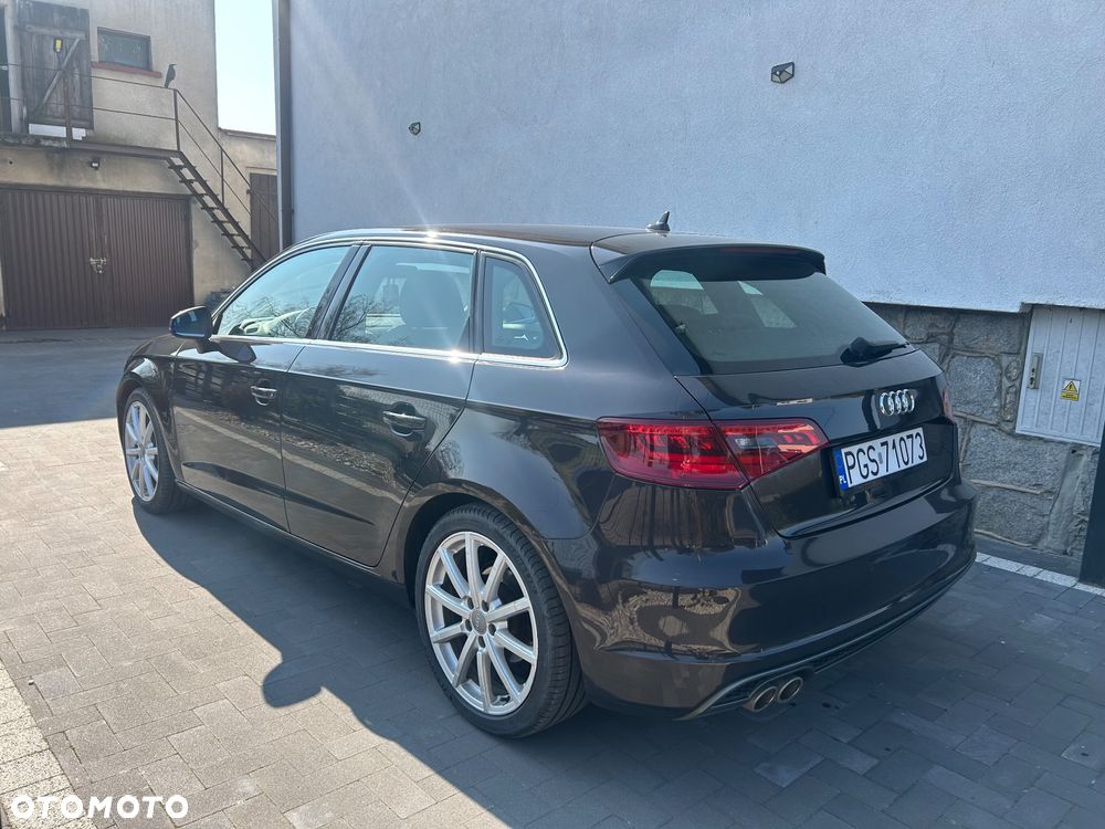Audi A3 Sportback 2.0 TDI S tronic sport - 2