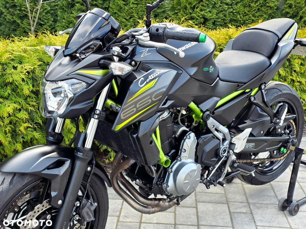 Kawasaki Z 650 - 23