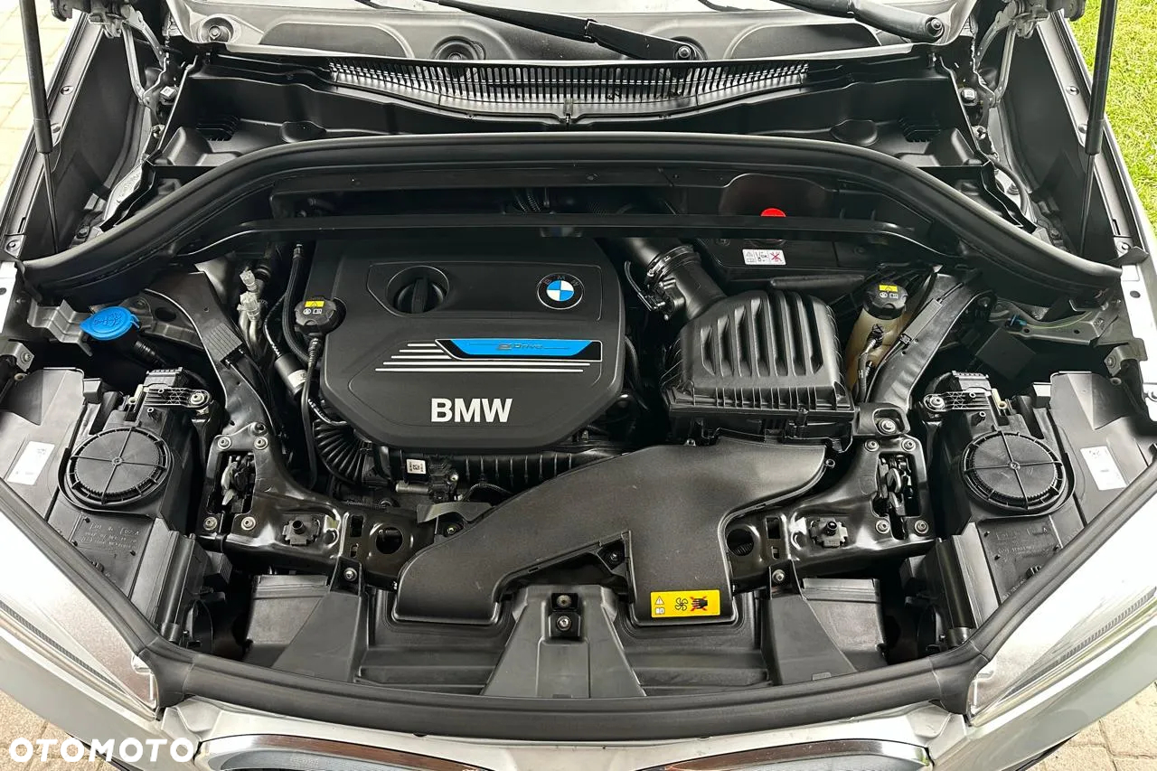 BMW X1 sDrive18i Advantage - 18