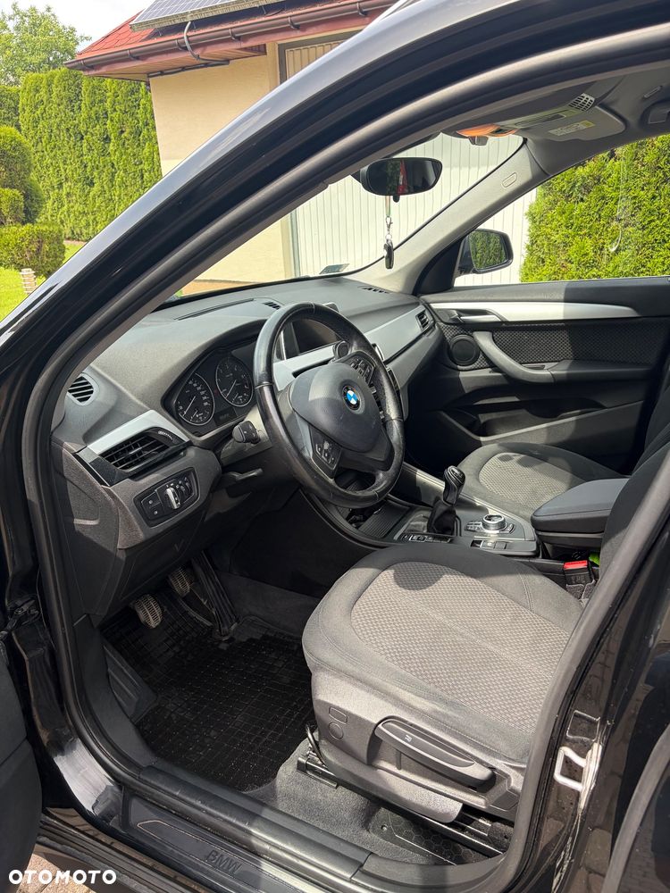 BMW X1 sDrive16d - 6