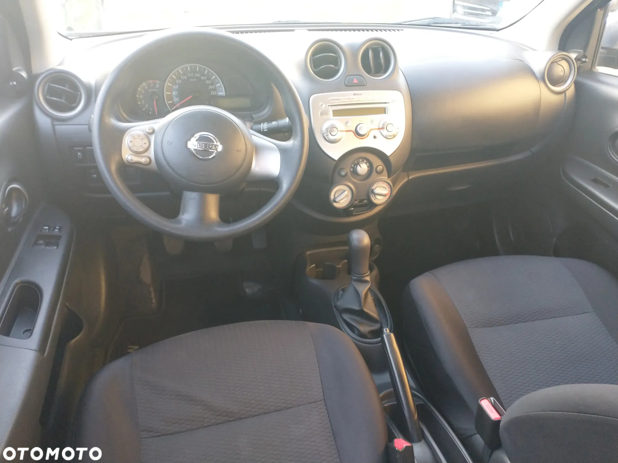 Nissan Micra - 5