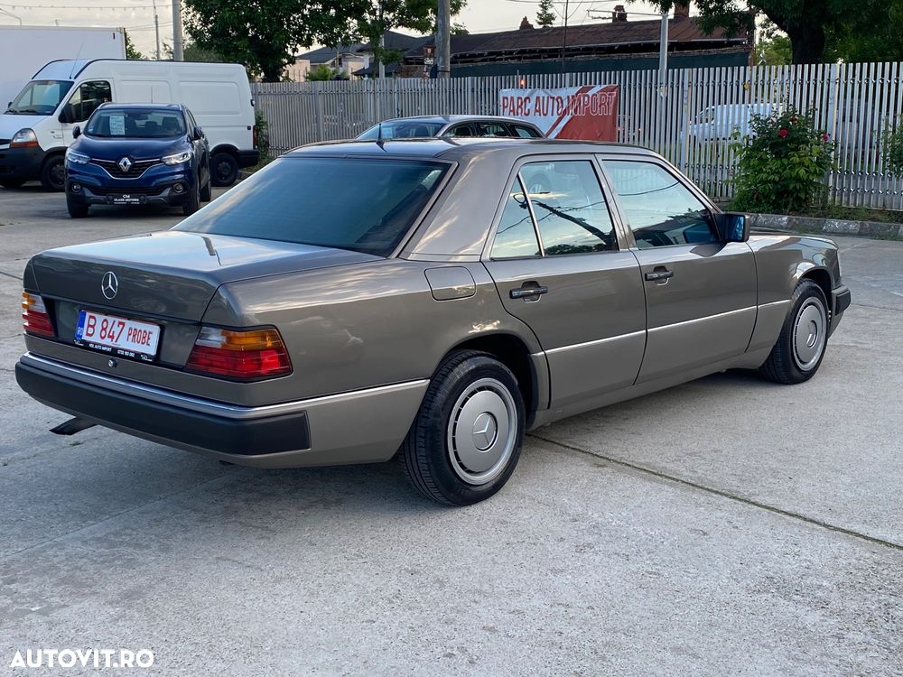 Mercedes-Benz W124 - 6