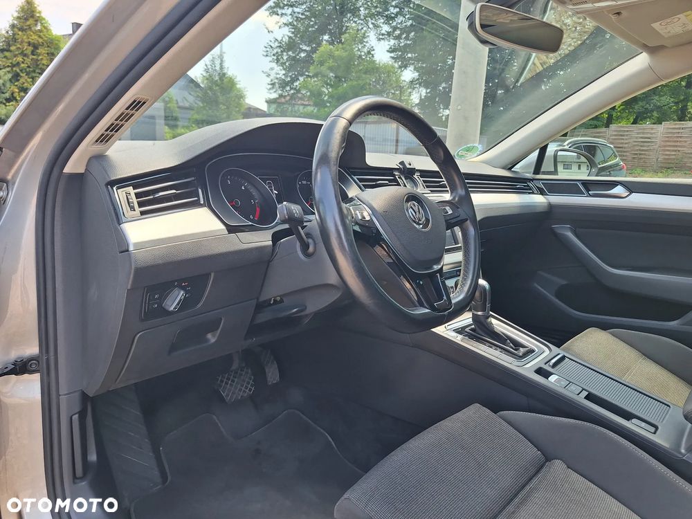 Volkswagen Passat 2.0 TDI BMT Comfortline DSG - 18
