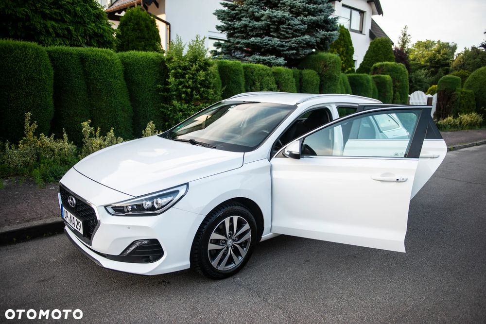 Hyundai i30 1.6 CRDI DCT Style - 15
