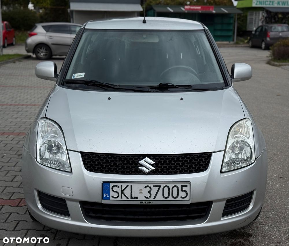 Suzuki Swift - 3