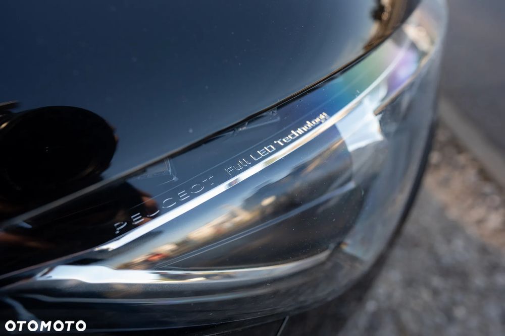 Peugeot 308 BlueHDi FAP 150 EAT6 Stop&Start GT-Line Edition - 25