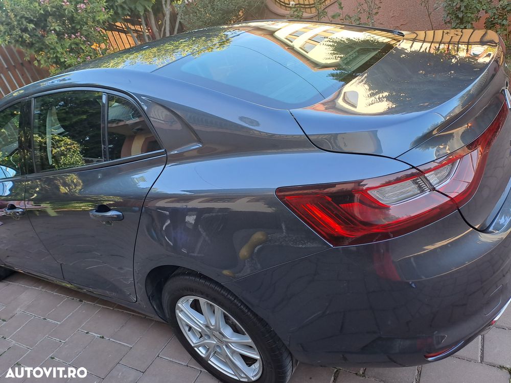 Renault Megane TCe 140 GPF Life - 21